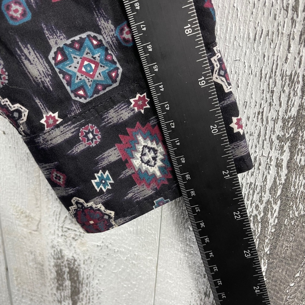 VTG Wrangler Cowboy Cut 16-34 X-Long Tails Aztec Print Bold Southwest *Read* - Picture 7 of 8